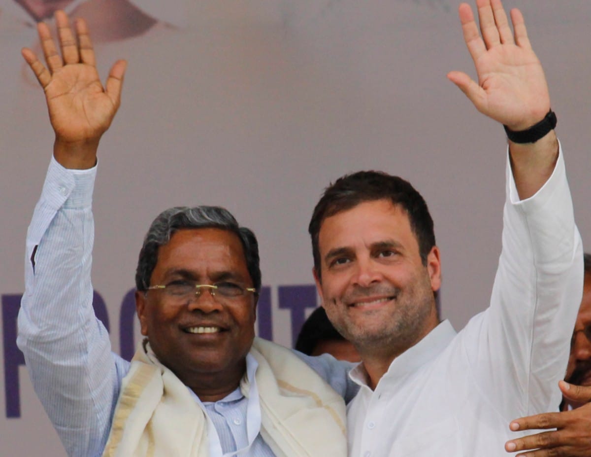 Siddaramaiah with Rahul Gandhi at a public meeting in Chitradurga on 13 April, 2019 | ANI