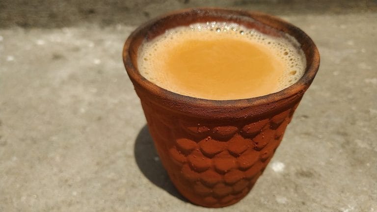 ‘Jhola-yukt, plastic-mukt’ — How Banda’s DM went plastic-free, from govt meetings to markets