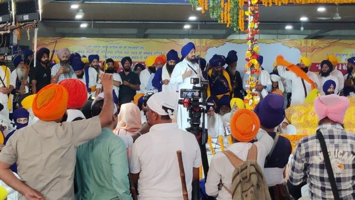 The religious congregation was attended by the top brass of Sikh clergy, including chiefs of Shiromani Gurdwara Parbandhak Committee & Budha Dal | Photo by Nikhil Rampal