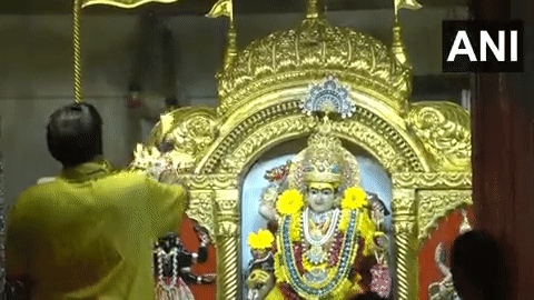 Navratri 2022: Morning arti performed at Delhi's Jhandewalan temple on day 4