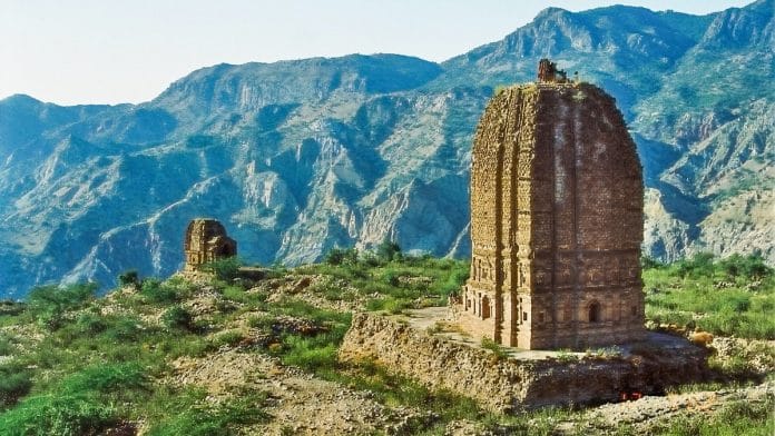 Amb Temples in Soon Sakasar Valley in Salt Range, District Khushab, Punjab, Pakistan | Wikimedia Commons