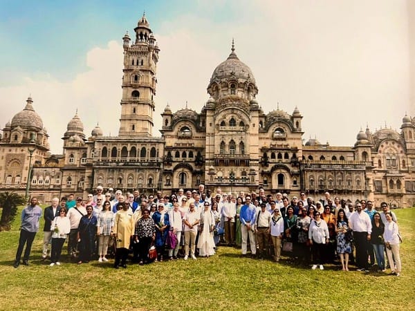 Jaishankar says privileged to see Raja Ravi Verma painting collection at Laxmi Vilas Palace