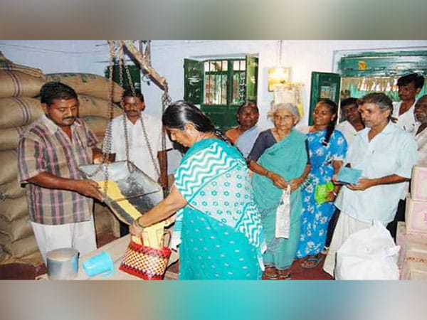 Maharashtra okays Rs 513 cr Diwali package for ration card holders