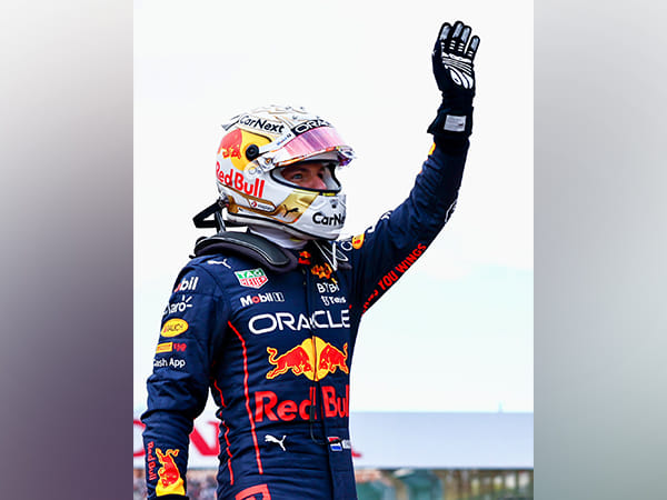 Max Verstappen wins rain-hit Japanese GP, captures second F1 title