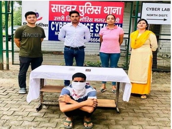 Delhi: Man held for impersonating Spanish actor to trap young girls on social media