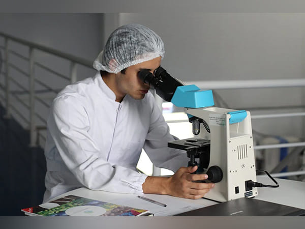 Study finds inhibiting enzyme boosts the innate immune response