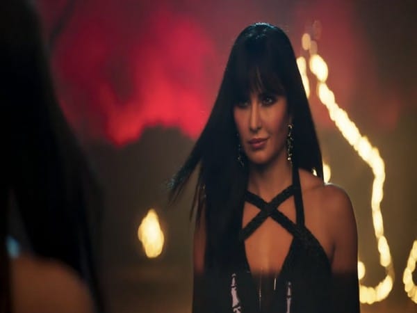 Katrina Kaif's spooky item number 'Kaali Teri Gutt' from 'Phone Bhoot' out now
