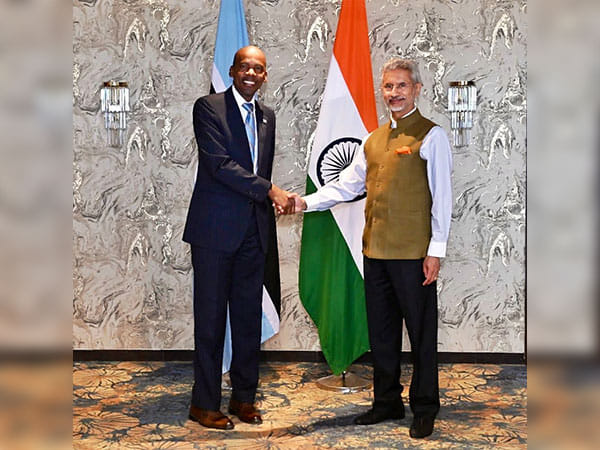 India, Botswana FMs focus on health, trade, investment, including defence and training