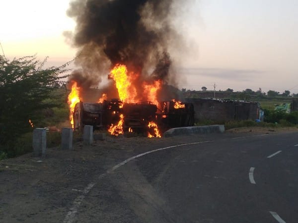 MP: Fire breaks out in fuel tanker; 2 dead, over 20 injured