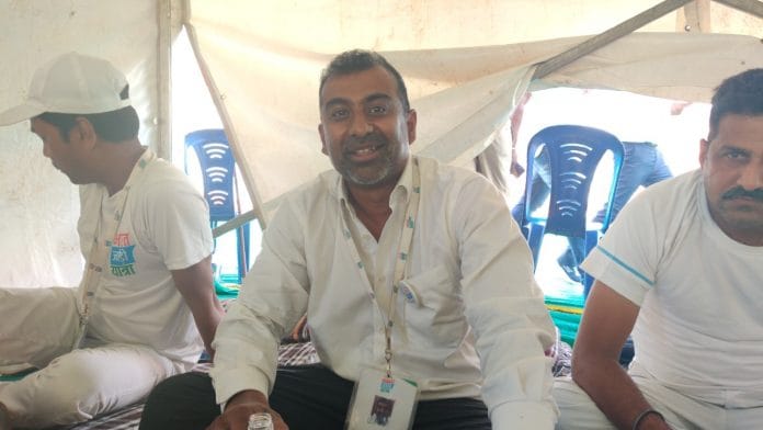 Neurologist Shushruta Haden (centre) with fellow yatris take a break from the yatra Monday | Photo: Disha Verma | ThePrint