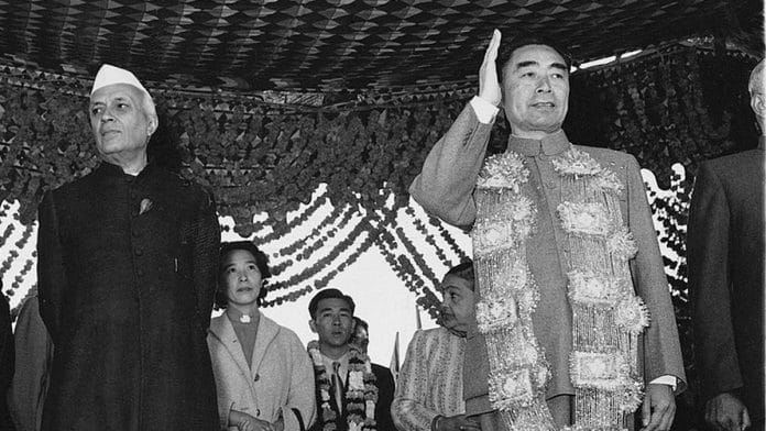 Nehru and Zhou at UNESCO Buddhist Conference at Ashok Hotel in Delhi in 1956 | Commons