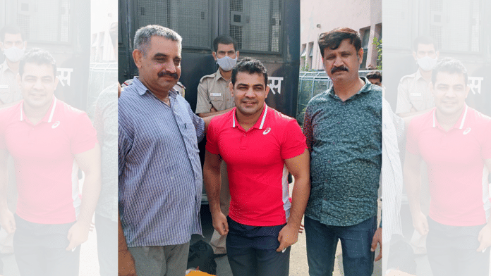 Westler Sushil Kumar being moved from Mandoli Jail to Thar Jail in June | Source: ANI