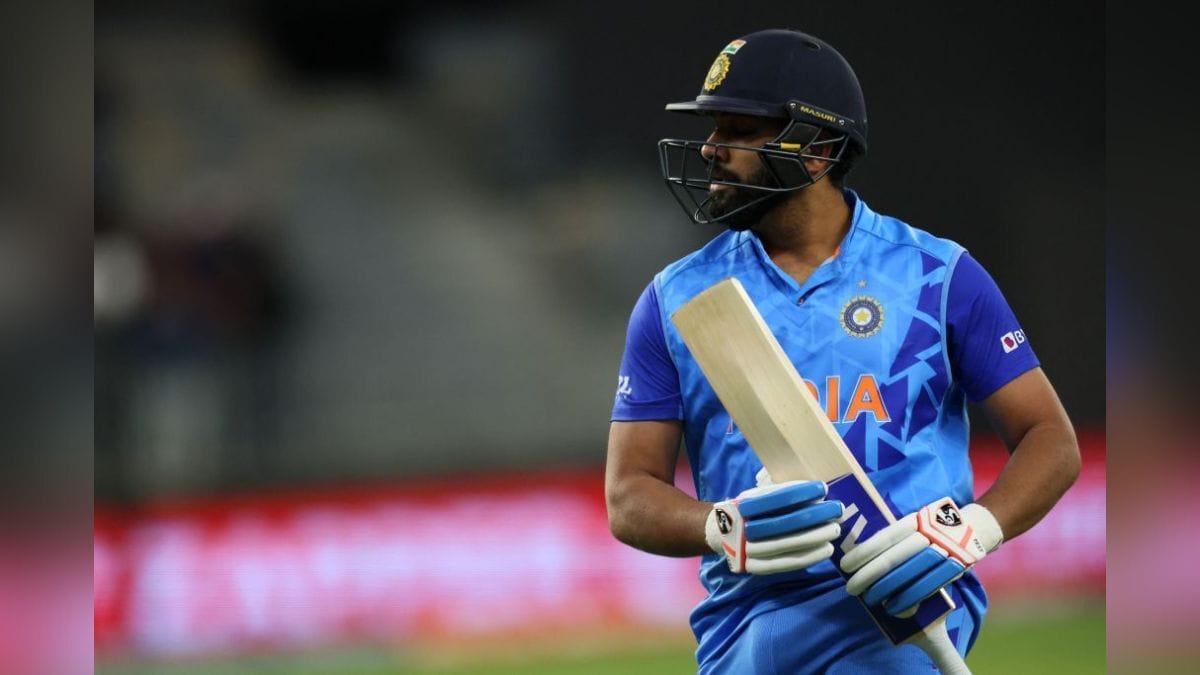 A good Powerplay for South Africa with the India openers back in the hut | Twitter/@ICC