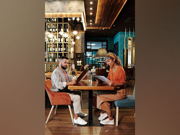 Study finds first impression matters in relationship 