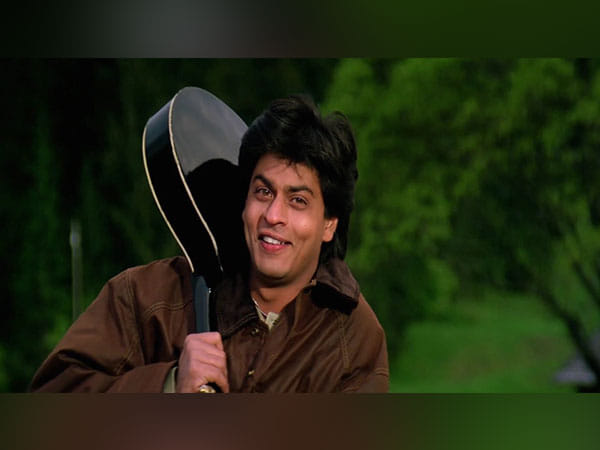 On Shah Rukh Khan 57th birthday, 'DDLJ' to rerun in theatres