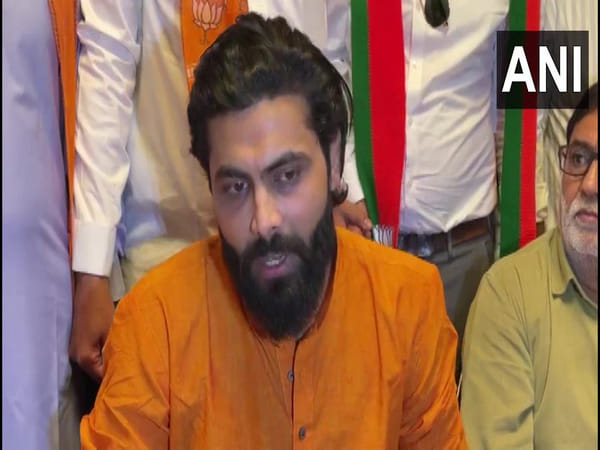 Ravindra Jadeja bats for his wife ahead of Jamnagar nomination