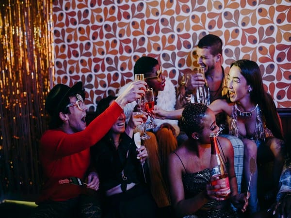 5 things to remember while throwing a fun Bachelor Party for your BFF