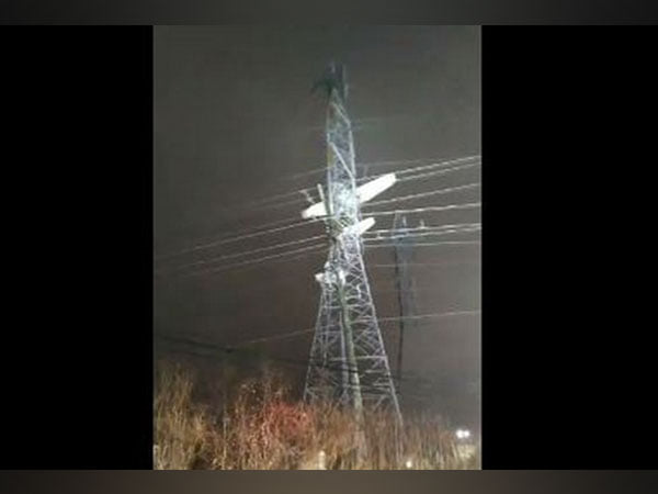 US: Plane crashes into power lines in Montgomery County, cuts off ...