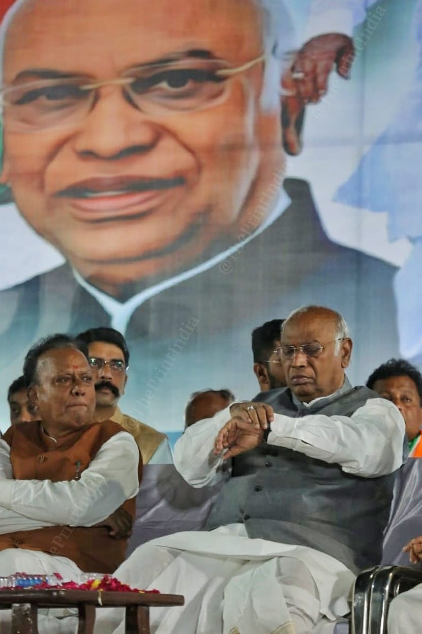Congress president Mallikarjun Kharge before his speech | Photo: Praveen Jain | ThePrint