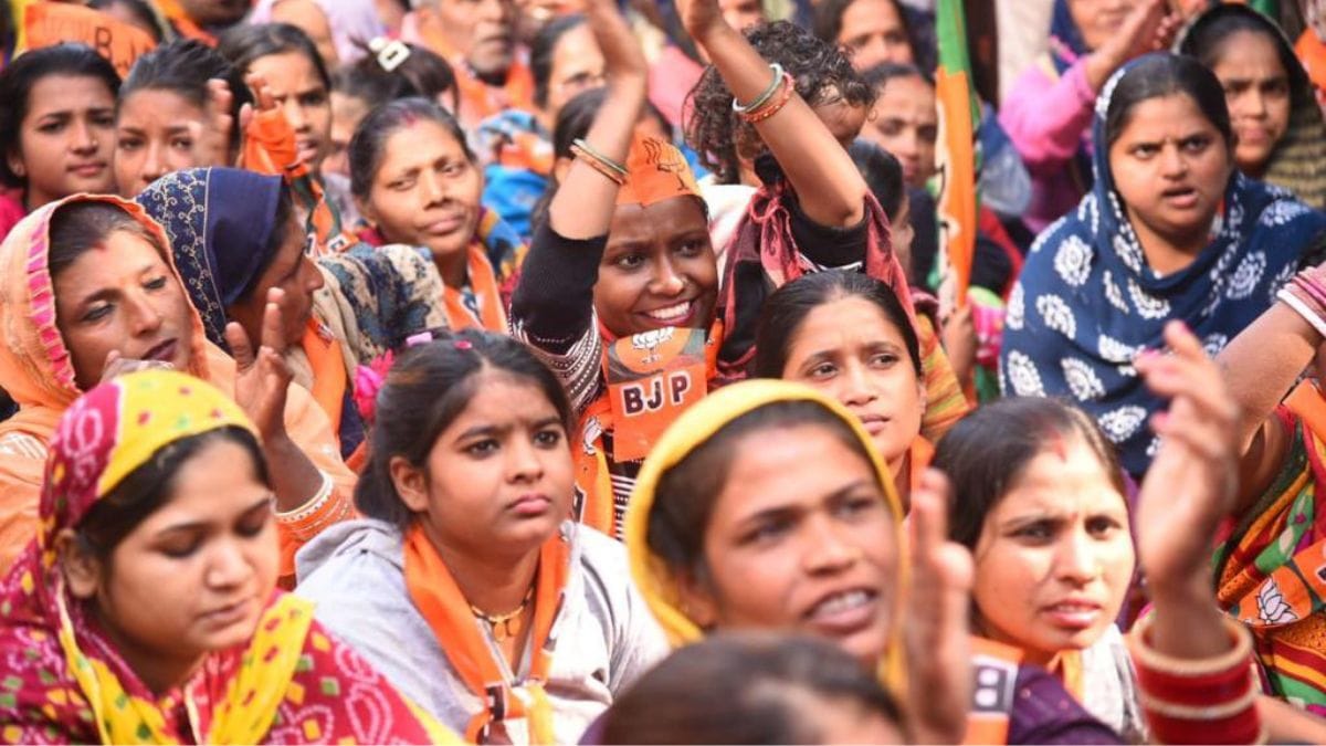 BJP supporters cheer Union Minister of Road Transport & Highways Nitin Gadkari at a rally held in Delhi’s Lajpat Nagar ahead of the MCD elections | Credit: Twitter, @nitin_gadkari
