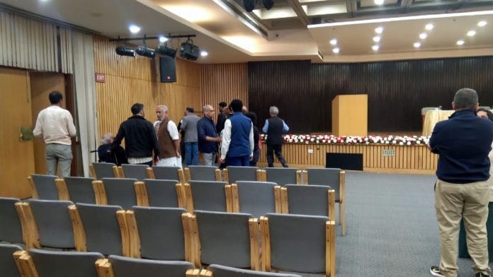 The launch event of RN Bhaskar's 'Gautam Adani: Reimagining India and The World' failed to pull crowds in Delhi | Anurag Chaubey, ThePrint