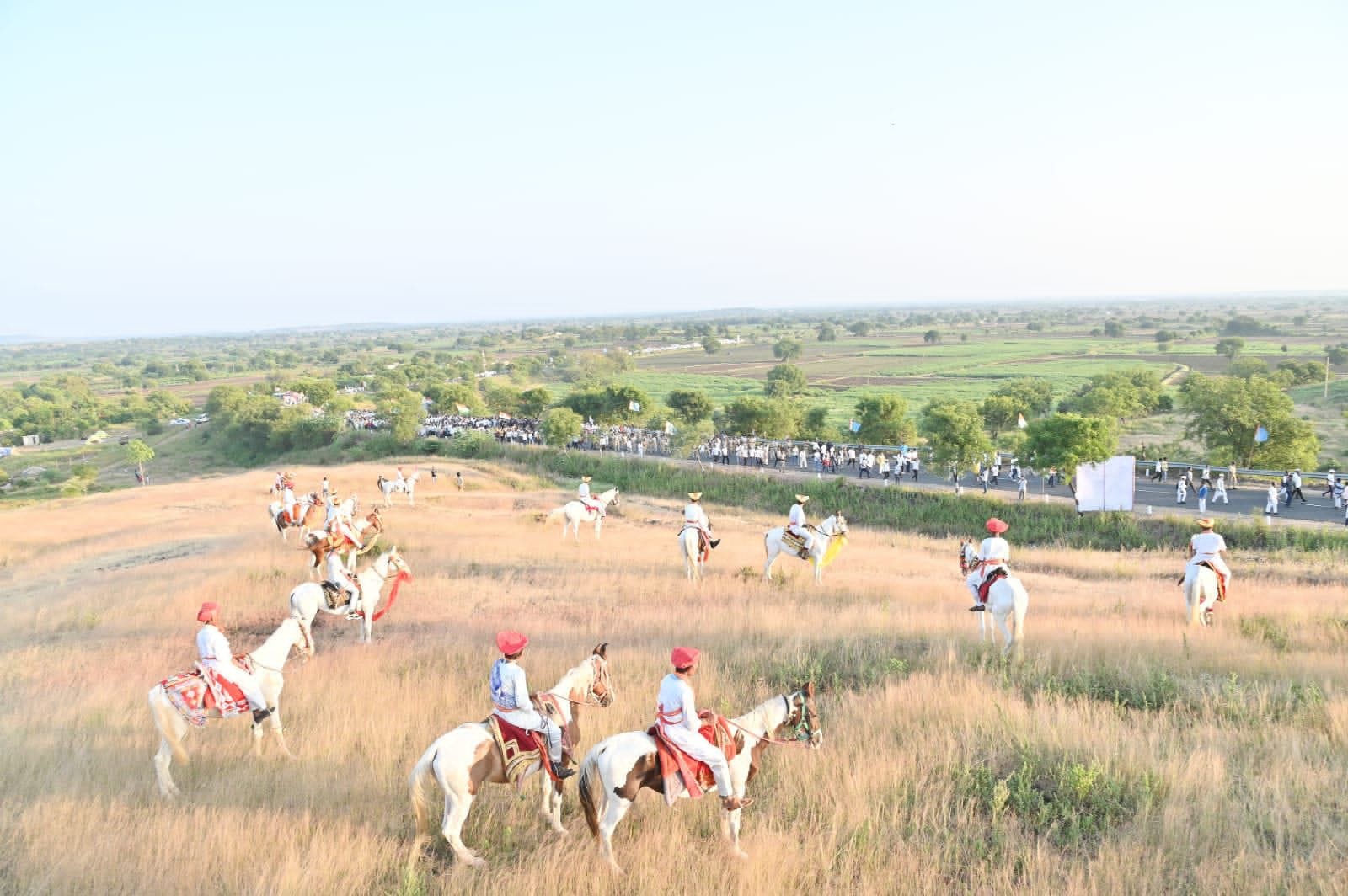 Vilas Patil and his fellow horsemen waiting for Rahul Gandhi dressed up like Shivaji's soldiers | Purva Chitnis