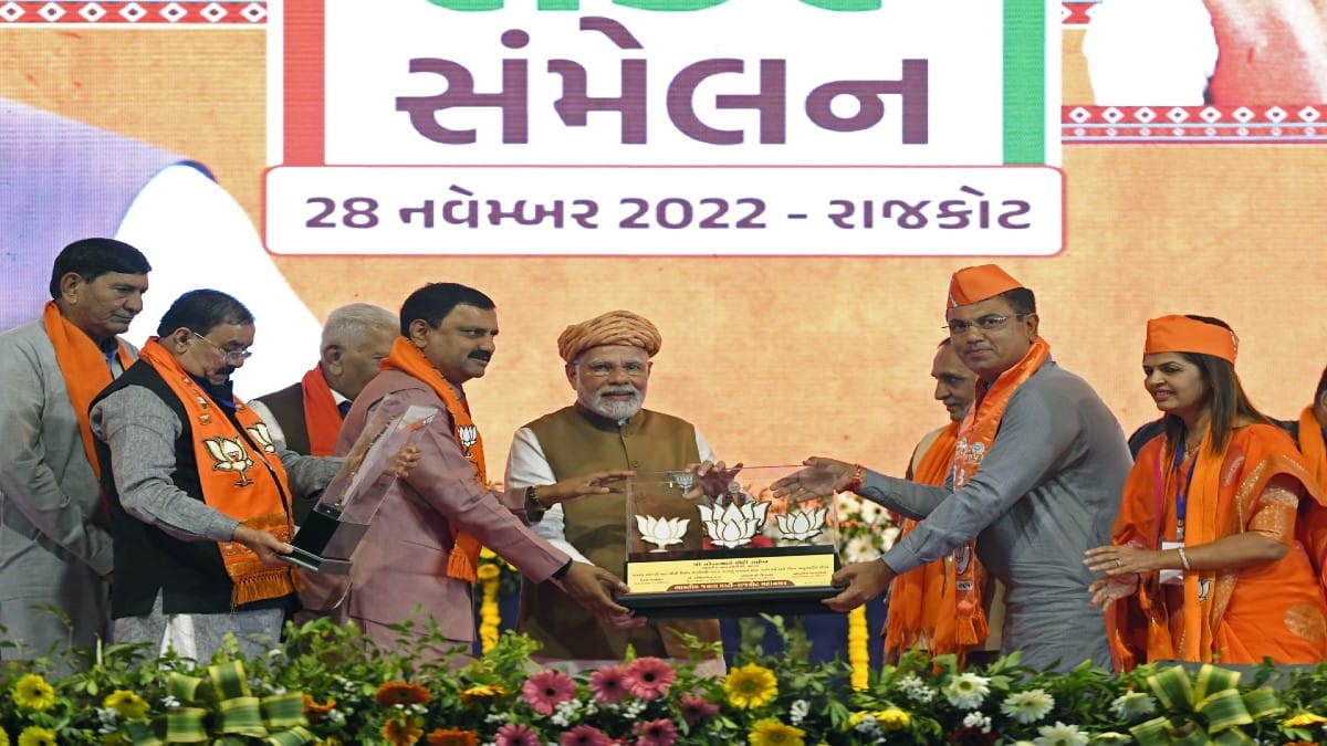 Modi In Rajkot Quota stir long over & EWS to woo Patidars, but BJP's leaving nothing ...