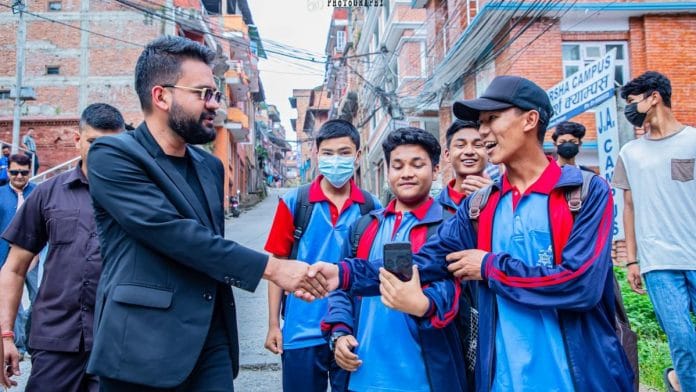Kathmandu mayor Balen Shah interacts with the youth | Twitter/@ShahBalen