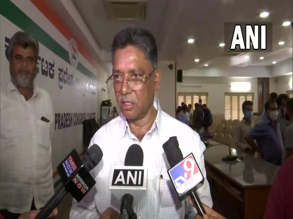 Karnataka Congress leader VS Ugrappa accuses PM Modi of scrapping scholarship schemes for SC, ST, Minority students 