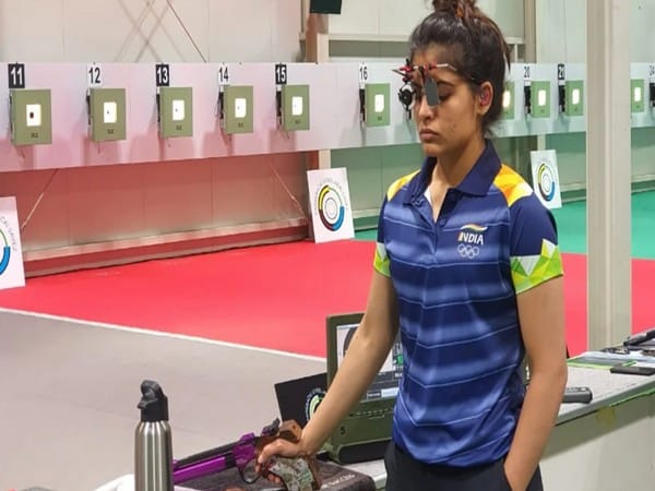 Manu Bhaker, Sarabjot Singh lift mixed team pistol title at Shooting Nationals