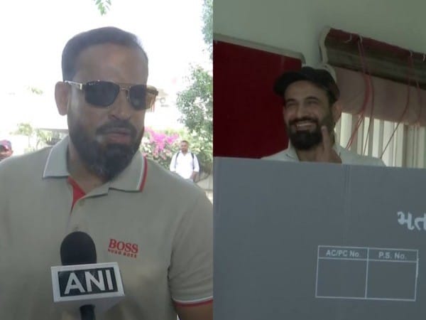 Former cricketers Yusuf, Irfan Pathan cast vote in Vadodara