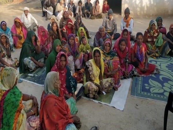 Common Service Centre to open 500 cinema halls in rural areas by March 2023