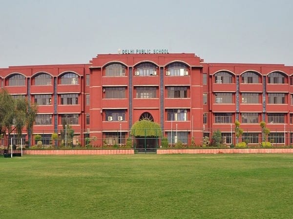 DPS Rohini loses recognition over non-compliance with fee hike rules