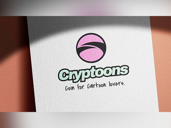 Chainlink and Cryptoons are two crypto assets worth paying attention to, according to experts