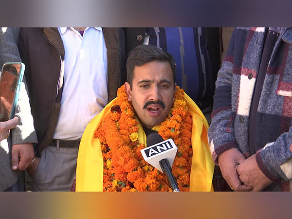 Pratibha Singh's son and Congress MLA Vikramaditya Singh meets supporters in Shimla, says will work with CM Sukhu