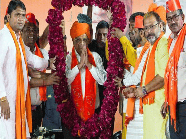 CMs of BJP-ruled states take part in oath-taking ceremony of Gujarat CM Bhupendra Patel 