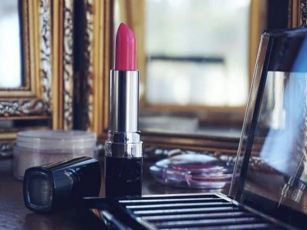 Scientists discover an antibacterial cranberry-coloured lipstick