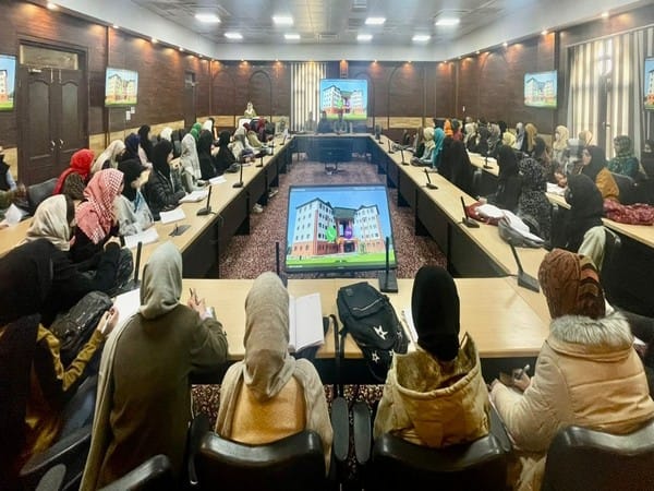 JKEDI organizes day-long 'Entrepreneurship Orientation Programme' for school students