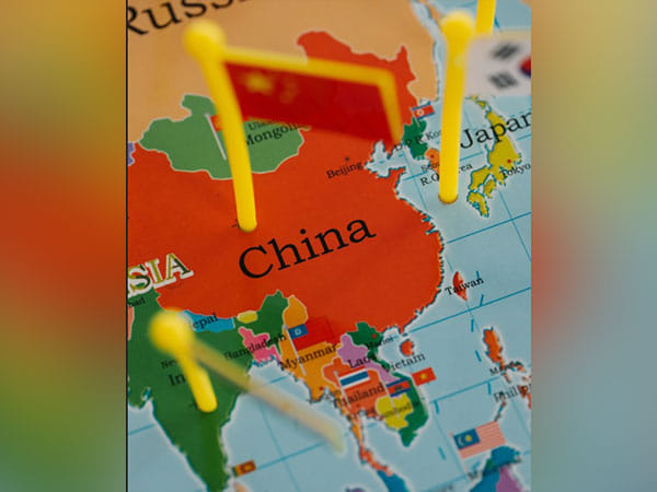 China's business confidence falls to lowest since January 2013: Survey