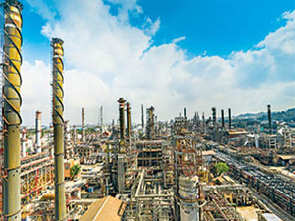 BPCL to lay network, build, operate 8 city gas distribution projects with Rs 35,355-cr investment