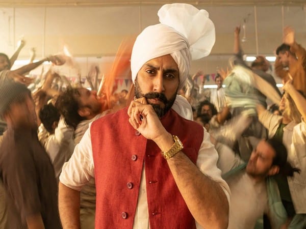 Filmfare OTT Awards 2022: Abhishek Bachchan bags Best Actor award for 'Dasvi'