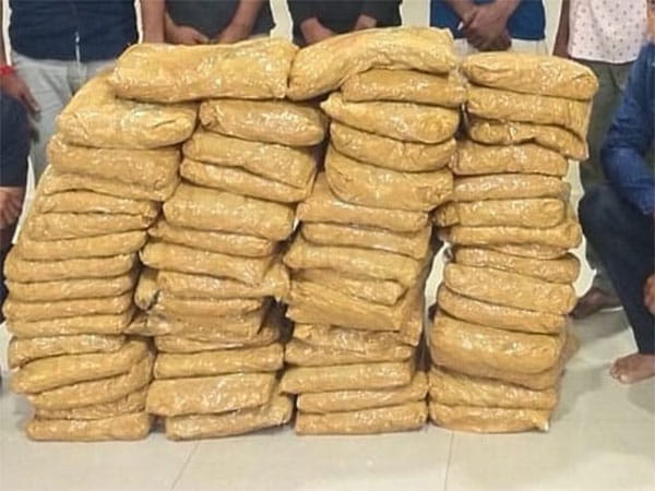 Vizag Police seize 124 Kg Cannabis; seven persons arrested