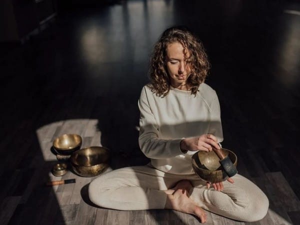  Study reveals music therapy is effective in anxiety reduction in cancer patients 