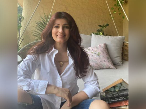 Twinkle Khanna Birthday: 5 one-liners of 'Mrs Funnybones' that will leave you in splits