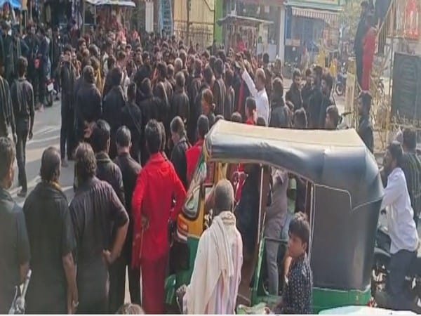 Andhra Pradesh: Ayyappa Diksha devotees protest against Bairi Naresh in NTR