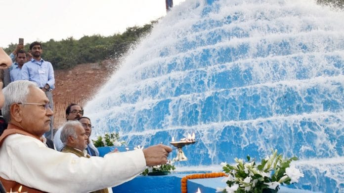 Bihar CM Nitish Kumar performs aarti during launch of Ganga Jal Apurti Yojana at Rajgir on 27 November 2022 | ANI