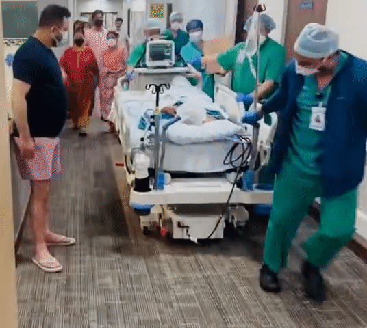 RJD chief Lalu Yadav undergoes successful kidney transplant surgery in Singapore, says son Tejashwi