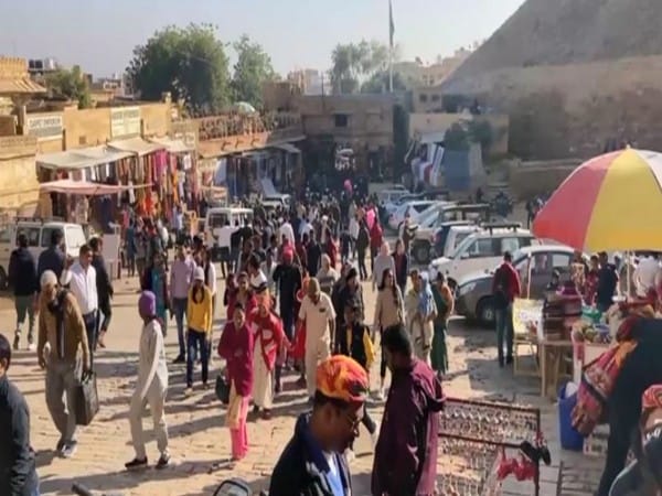 Tourists throng golden city of Jaisalmer for New Year's celebrations