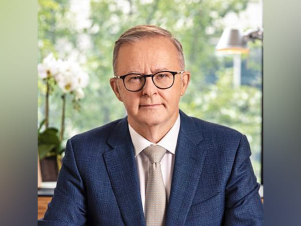 Australia and Papua New Guinea pledge new security pact