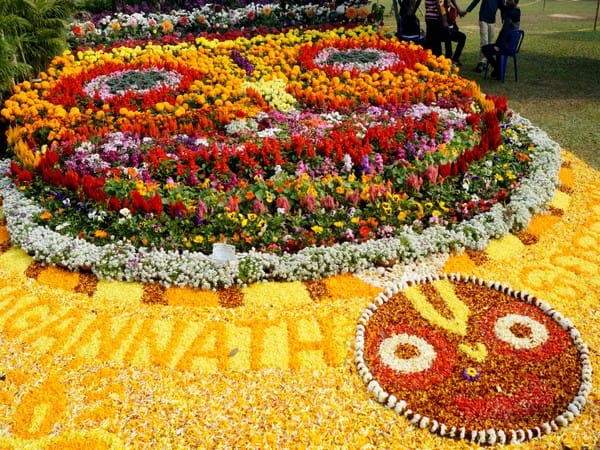 Bengaluru: Karnataka CM inaugurates Republic Day Flower Show in Lal Bagh
